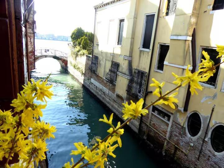Santamaria Apartment Venedig Exteriör bild